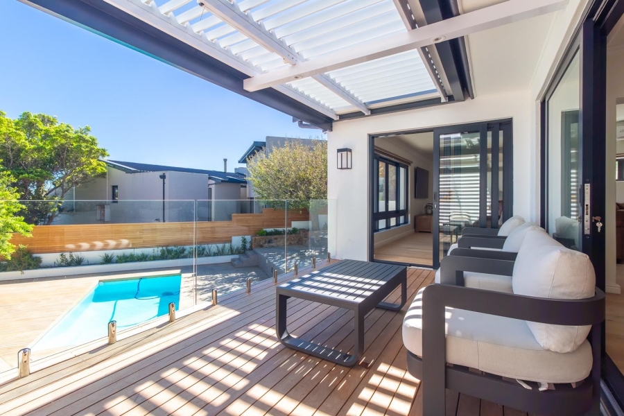 4 Bedroom Property for Sale in Camps Bay Western Cape